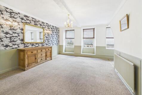 1st floor seating 1.jpg