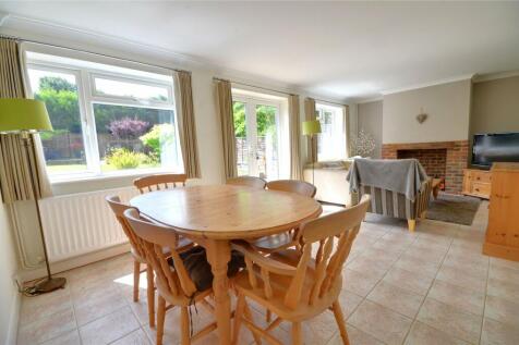 Dining/Family Room