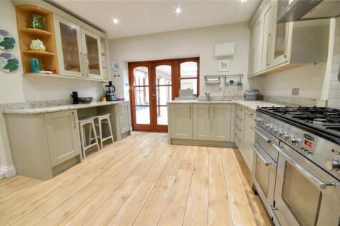 Kitchen/Breakfast