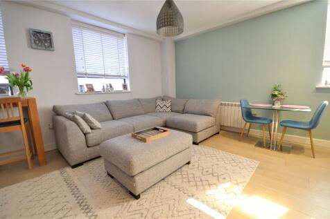 Lounge/Diner/Kitchen