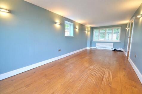 Family/Dining Room