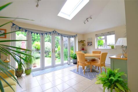 Dining/Family Room
