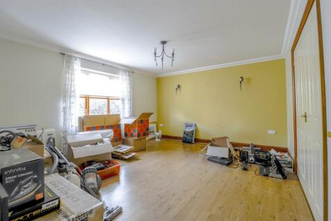 St. Marys Road NN29 7JU (13).jpg