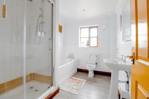 St. Marys Road NN29 7JU (7).jpg