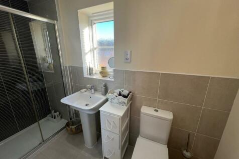 Ensuite Shower Room
