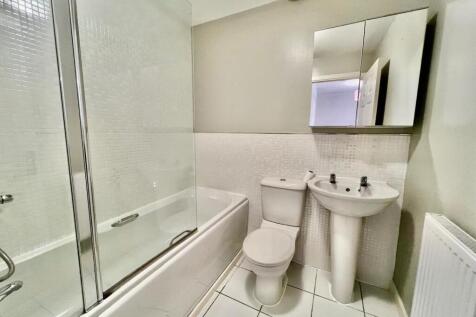 Family  Bathroom