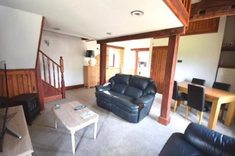 Lounge/sitting room