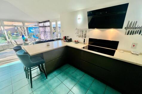 Kitchen/Dining/ Family Room