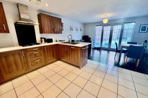 Kitchen/Family Room