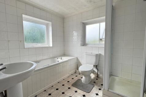 Bath &amp; Shower room