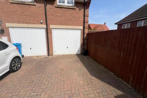 Garage &amp; Parking