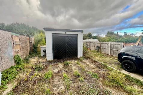 Garage &amp; Parking