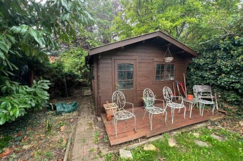 Workshop/Summer House