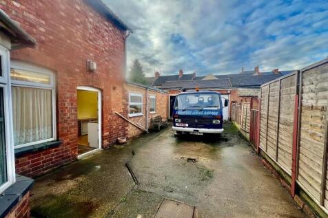 Driveway/Rear Garden