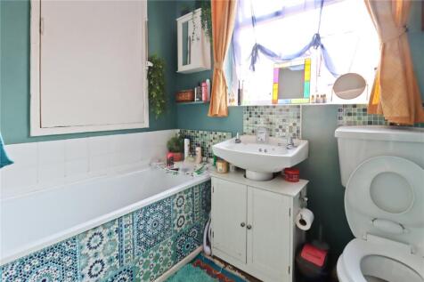 Upper Bathroom