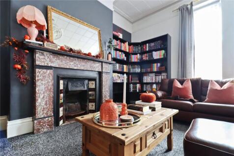 Lounge/Bedroom