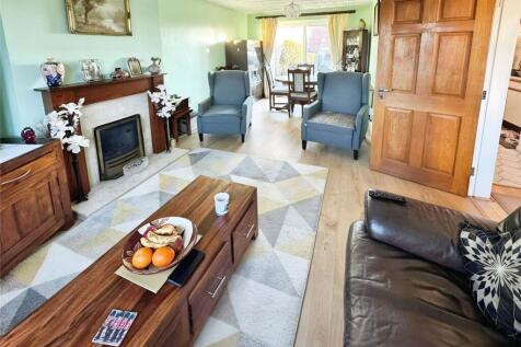 Through Lounge