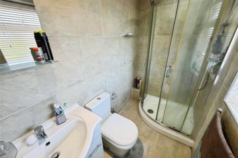 En Suite Shower Room