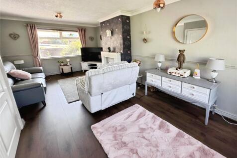 Through Lounge