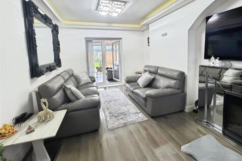 Through Lounge