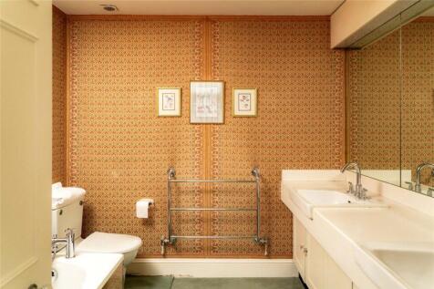 Principal Ensuite