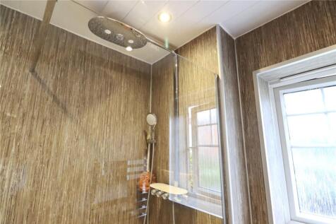 Family Shower Room