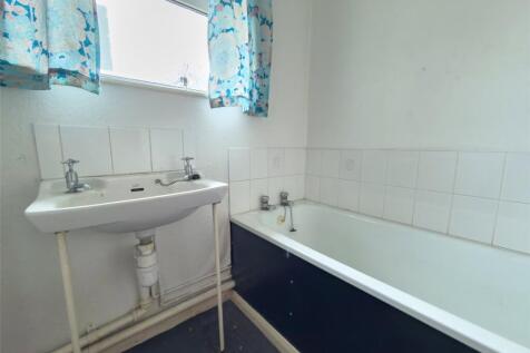 Ground Floorbathroom