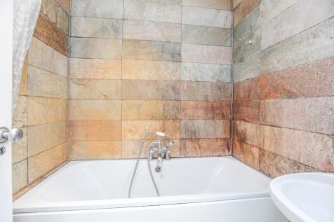 Bathroom/Shower Room