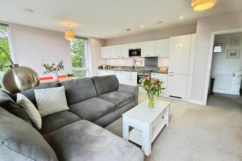 Lounge/Kitchen