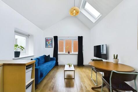 Lounge/Kitchen