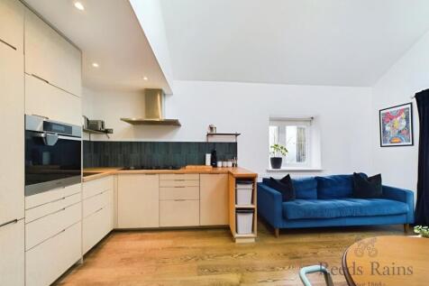 Kitchen/Lounge
