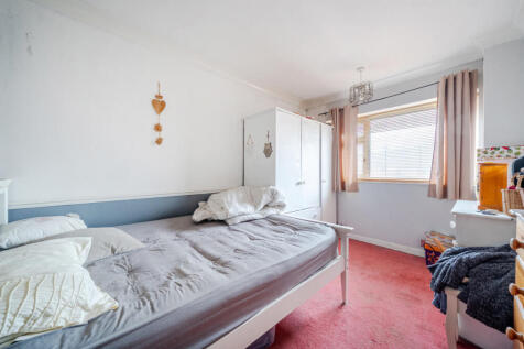 1362081-4-68de48b...