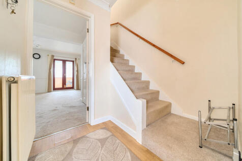 1363162-11-68de6d...