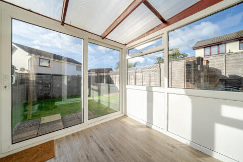 1369479-7-68ff545...