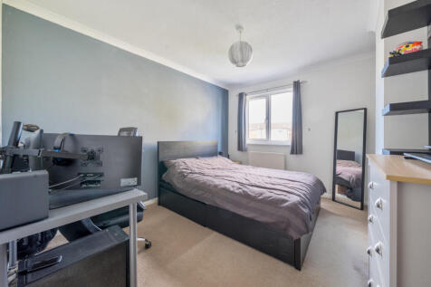 1372975-12-6900bd...