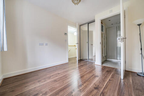 1377262-5-690ccd9...