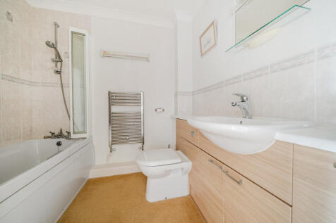 1376032-17-690df5...