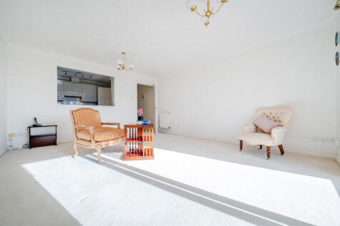 1376032-21-690df6...