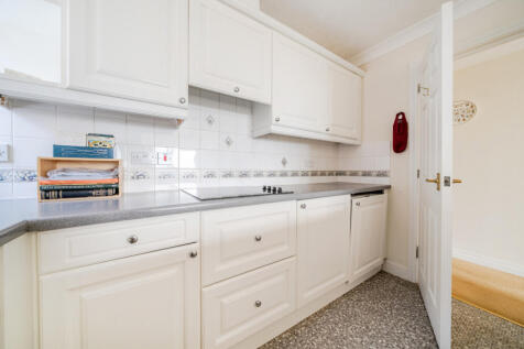 1376032-18-690df5...