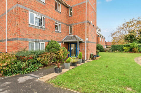 1376032-8-690df45...