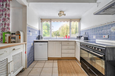 1382215-14-691c64...