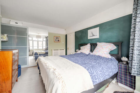 1382215-4-691c63c...