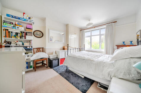 1382215-5-691c63c...