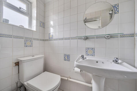 1359555-4-68d6bcf...