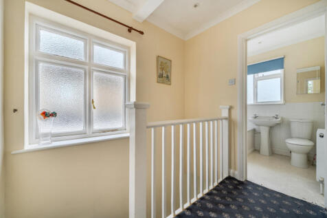 1365048-3-68f0d39...