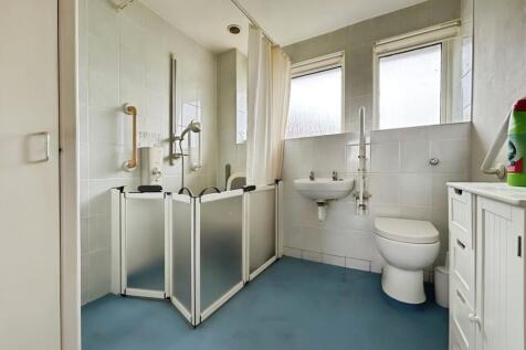 Shower Wet Room W.C
