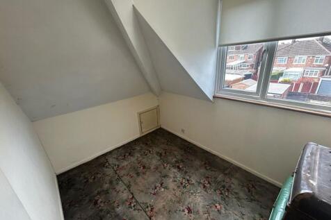 Loft Room 2