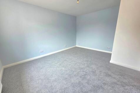 Bedroom 1/Reception