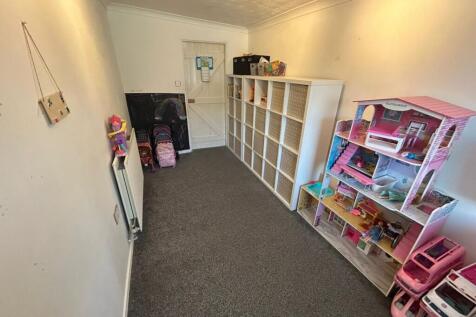 Store/Hobby Room