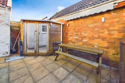 Rear Courtyard